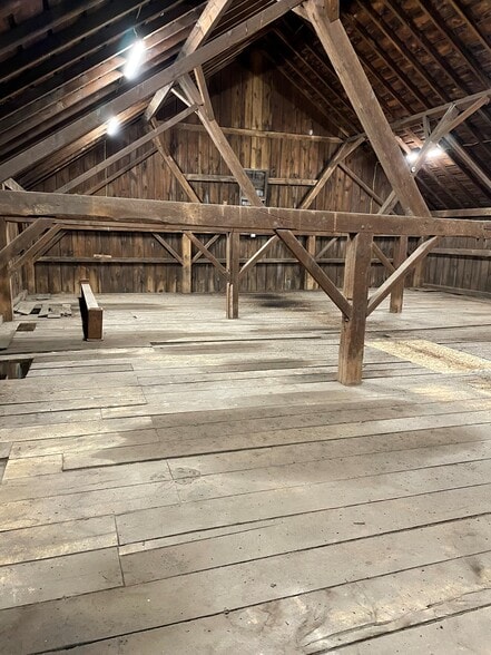 3011 Newell St, Burnips, MI for lease - Building Photo - Image 2 of 4