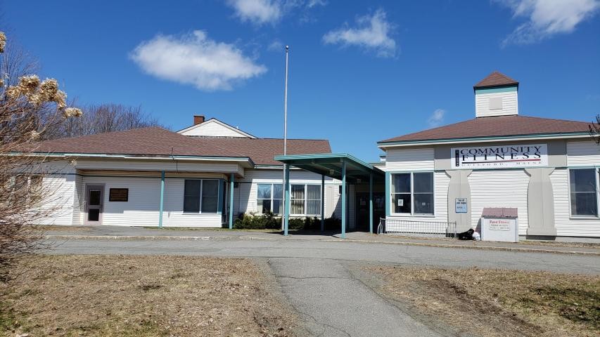 31 High St, Guilford, ME for sale - Primary Photo - Image 1 of 1