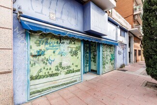 Plus de détails pour Multi-résidentiel à vendre