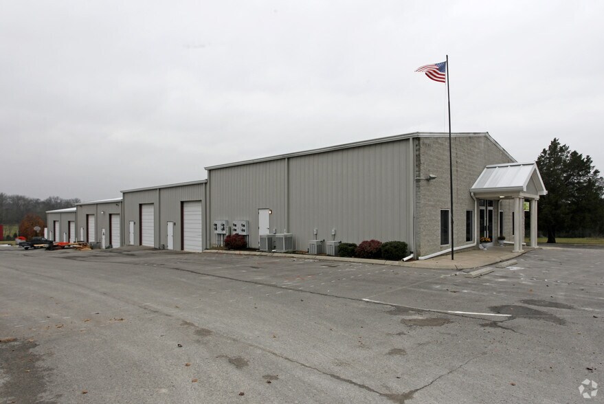 7104 Lebanon Rd, Mount Juliet, TN à vendre - Photo du bâtiment - Image 2 de 2