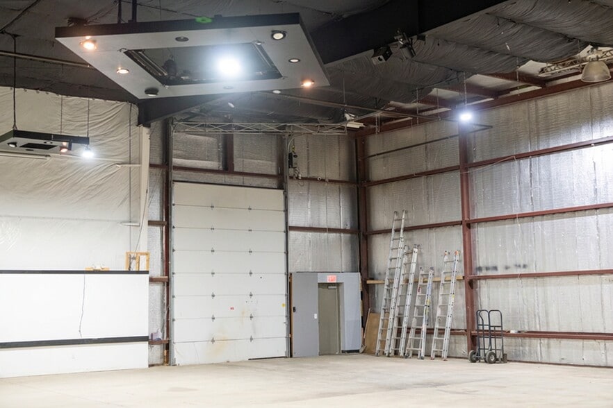 1939 E Diedrich Ave, Wichita, KS for sale - Building Photo - Image 3 of 21