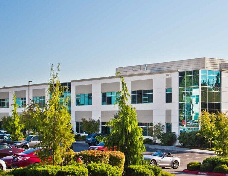 22011 30th Dr SE, Bothell, WA à louer - Photo du bâtiment - Image 2 de 14