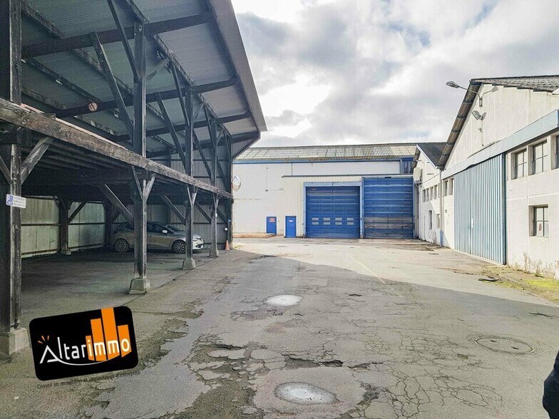 Flex in Lucé for lease - Building Photo - Image 3 of 10