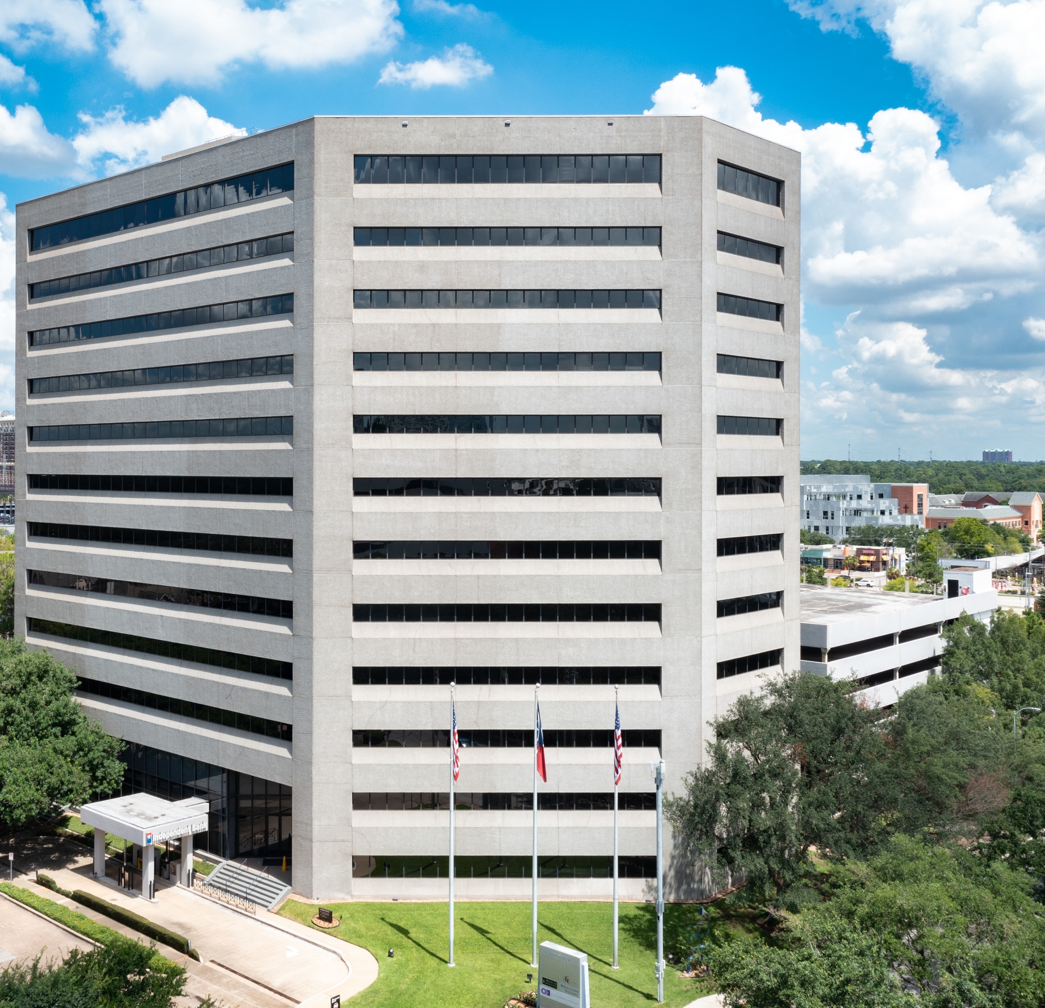 3900 Essex Ln, Houston, TX for lease Building Photo- Image 1 of 5