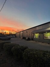 18837 Statesville Rd, Cornelius, NC for lease Building Photo- Image 2 of 6