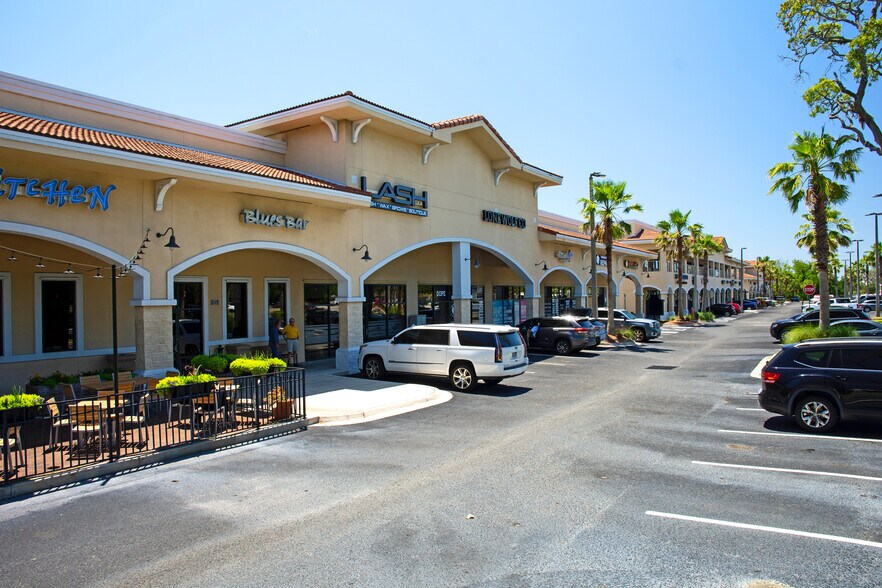 1500 Beach Blvd, Jacksonville Beach, FL à louer - Photo du bâtiment - Image 3 de 15