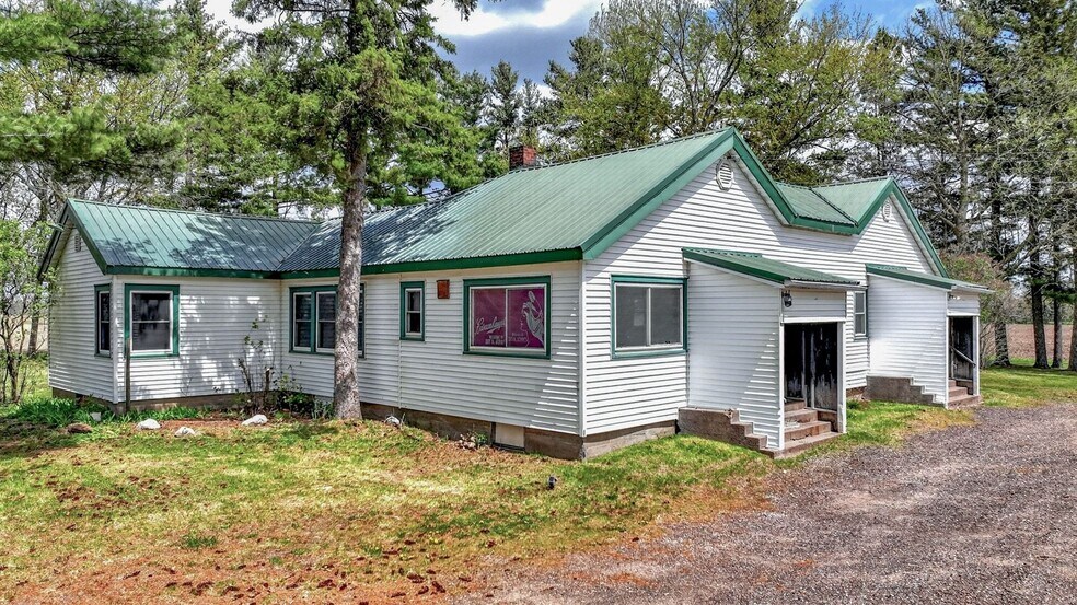 W15282 & W15304 State Highway 64, Gilman, WI à vendre - Photo du bâtiment - Image 2 de 39