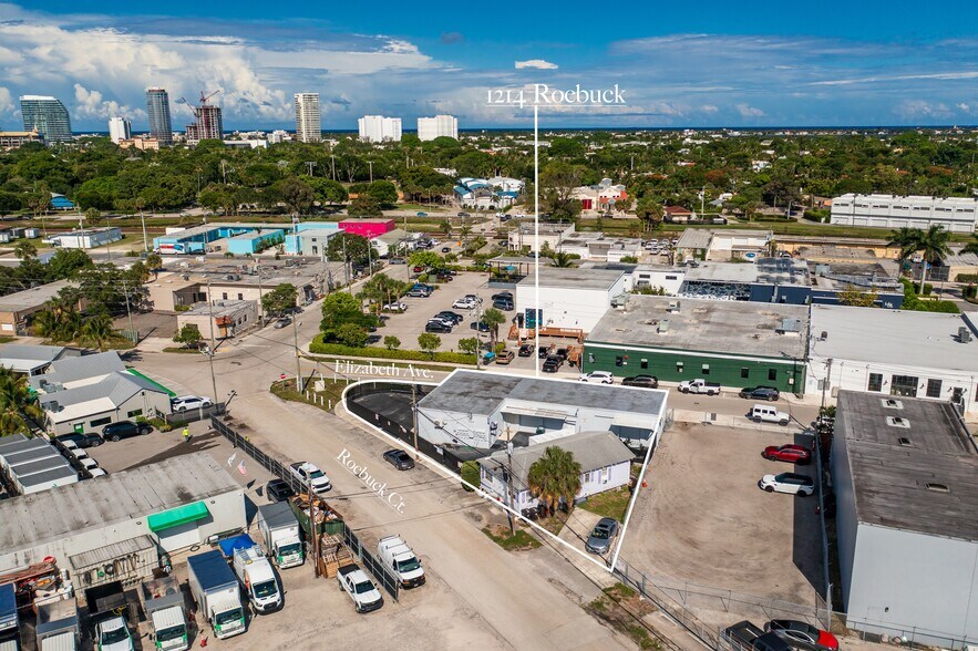 1214 Roebuck Ct, West Palm Beach, FL à vendre - Aérien - Image 2 de 11