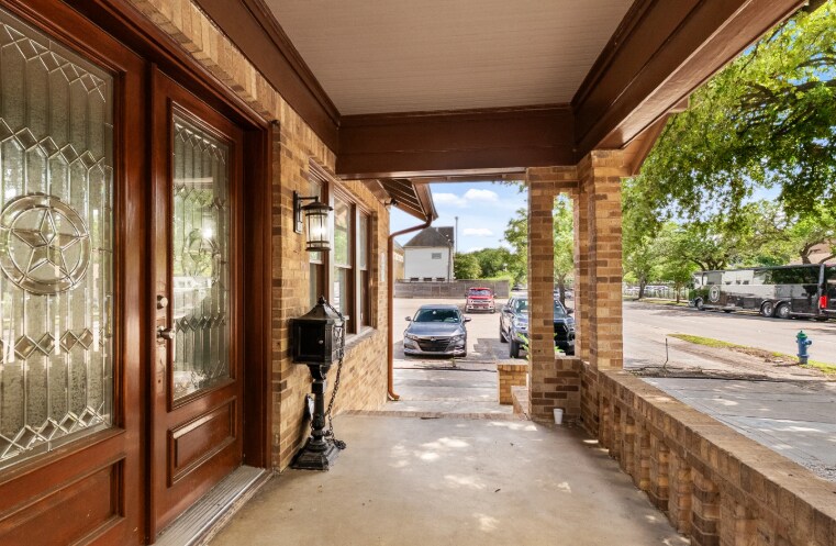 1322 Yale St, Houston, TX à louer - Photo du bâtiment - Image 3 de 22
