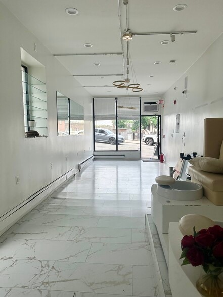 10 Hilliard Ave, Edgewater, NJ for lease - Building Photo - Image 3 of 7