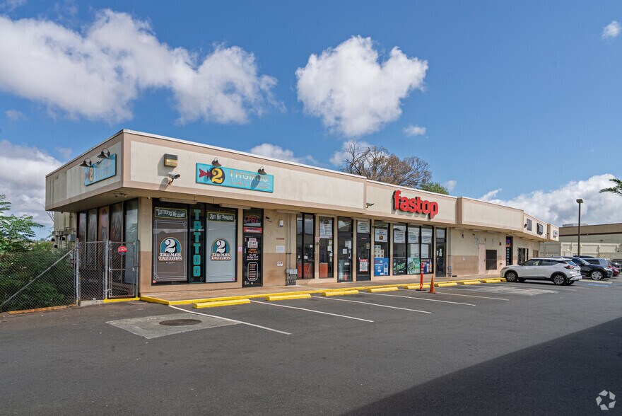 95-026 Kamehameha Hwy, Mililani, HI à louer - Photo principale - Image 1 de 4
