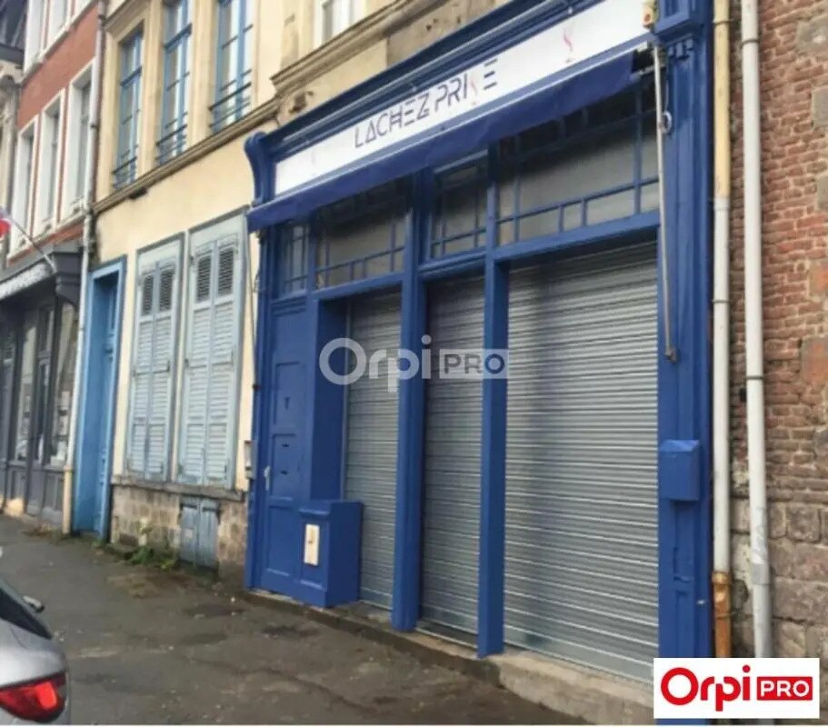 Retail in Lille for lease Building Photo- Image 1 of 5