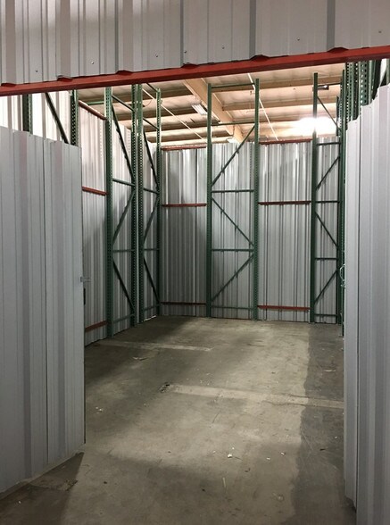 15300 Woodinville-Redmond Rd NE, Woodinville, WA à louer - Photo intérieure - Image 3 de 37