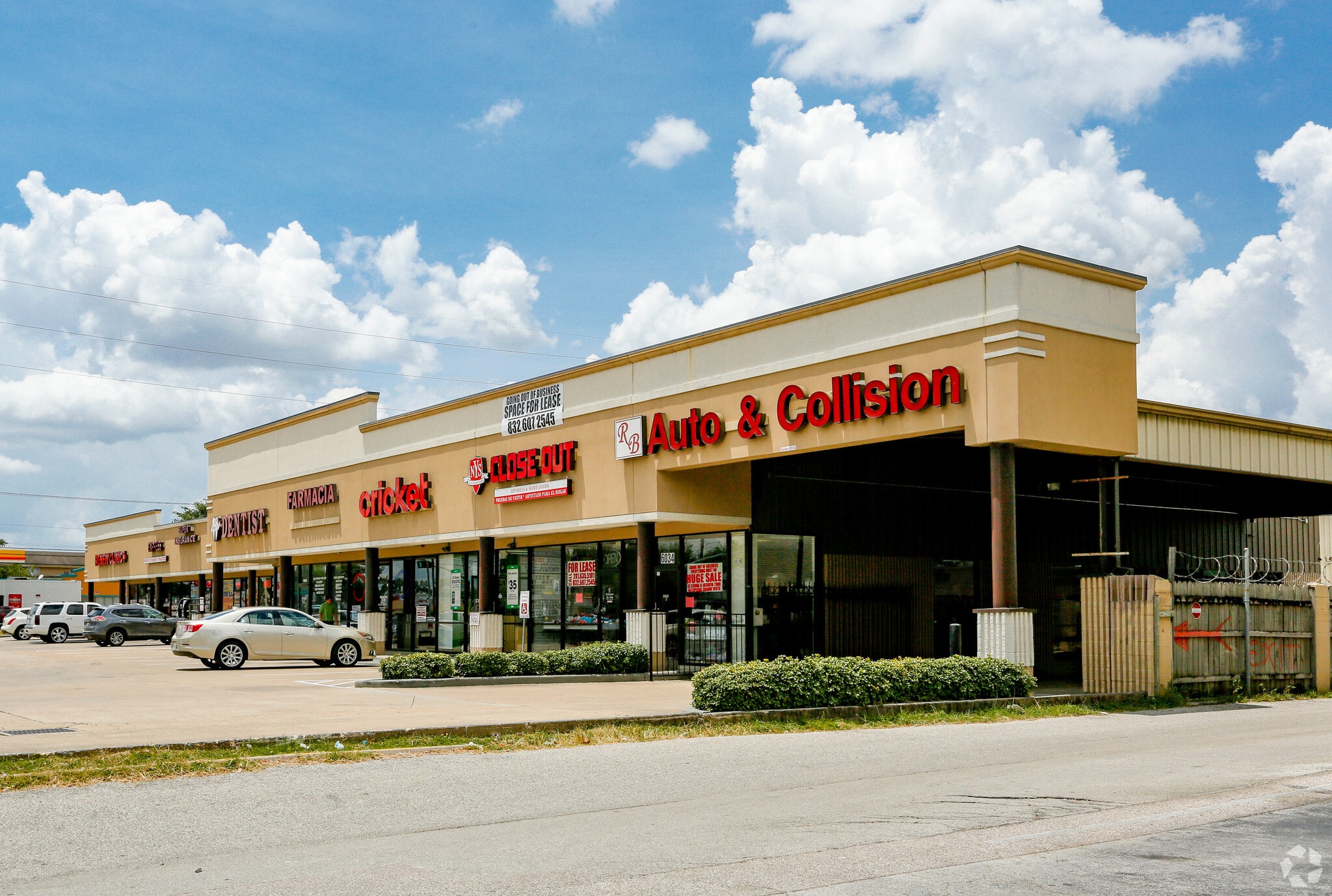 6060 Bellaire Blvd, Houston, TX for lease Primary Photo- Image 1 of 8