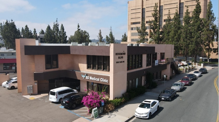 353 E Park Ave, El Cajon, CA for lease - Building Photo - Image 1 of 3