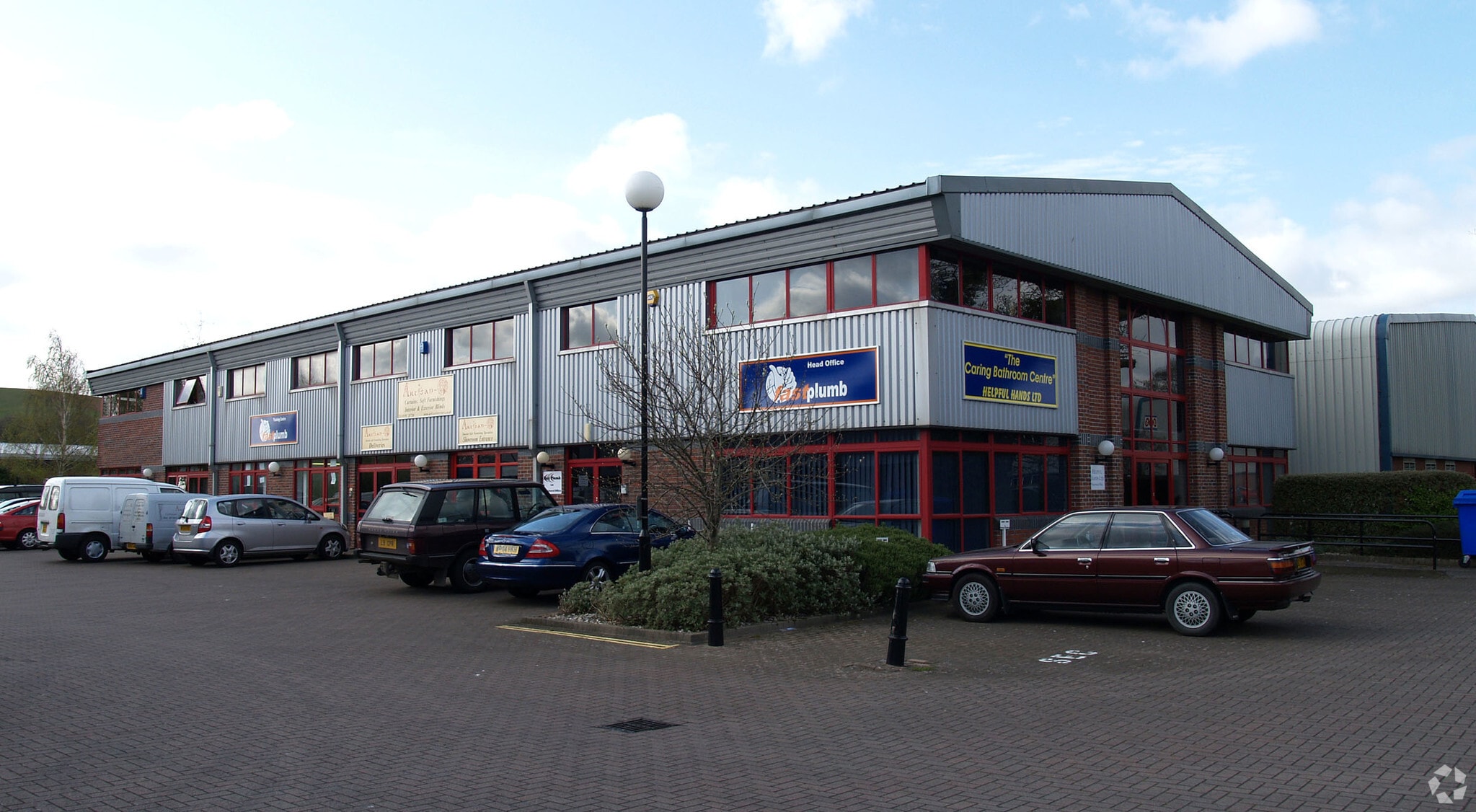 Oaktree Pl, Exeter for sale Primary Photo- Image 1 of 2