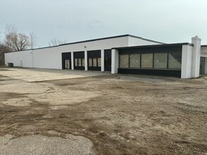 65700 Gratiot Ave, Lenox, MI for lease Interior Photo- Image 2 of 5