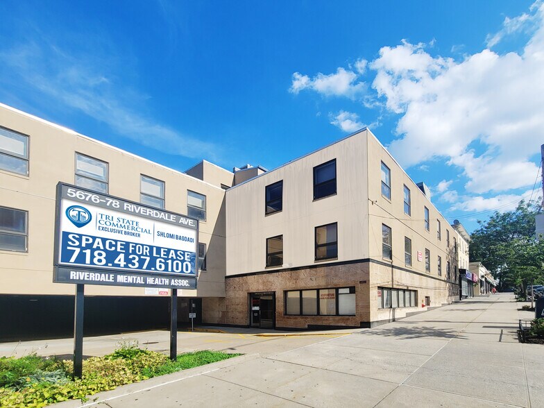 5676-5678 Riverdale Ave, Bronx, NY à louer - Photo du bâtiment - Image 2 de 22