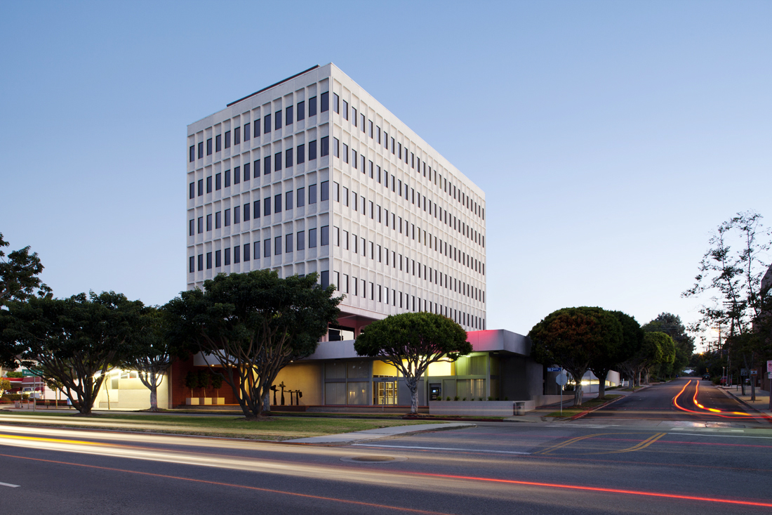 12011 San Vicente Blvd, Los Angeles, CA for lease Building Photo- Image 1 of 6