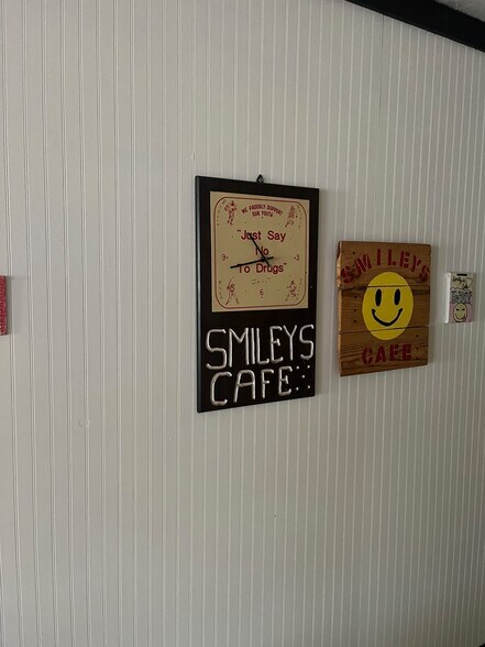 302 W Broad St, Iva, SC à louer - Photo du bâtiment - Image 3 de 16