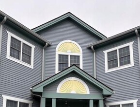 320 Phillips St, North Kingstown, RI for lease Interior Photo- Image 2 of 21