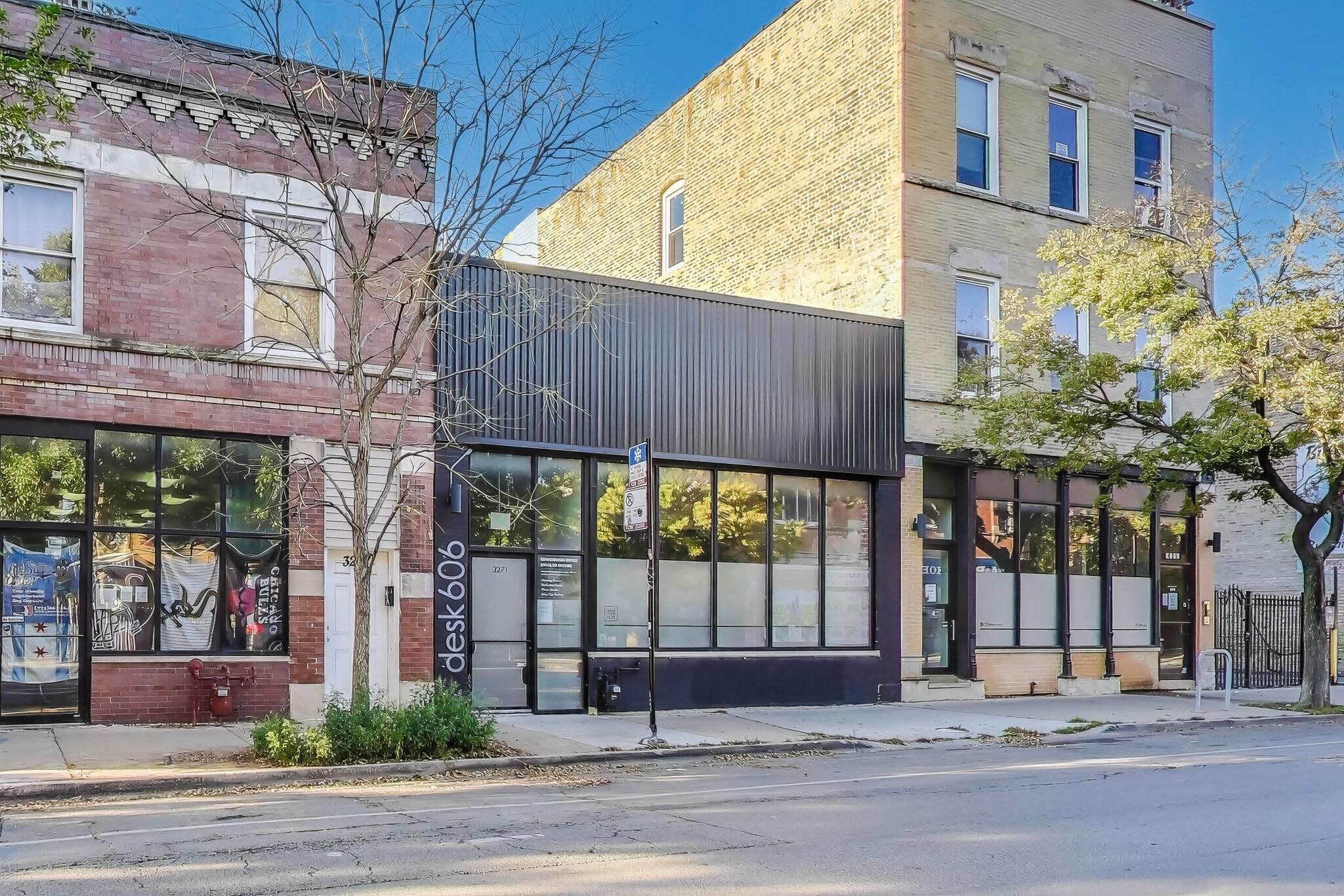 3271 W Armitage Ave, Chicago, IL for lease Building Photo- Image 1 of 8