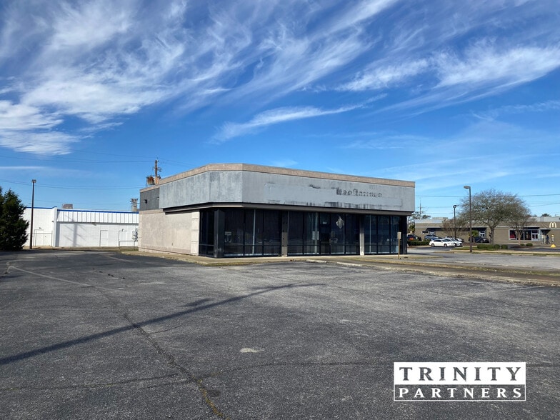 1725 Broad River Rd, Columbia, SC for sale - Building Photo - Image 1 of 2
