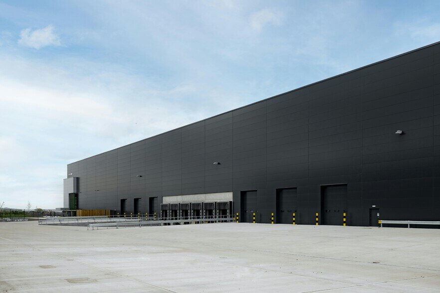 Momentum, Rainham for lease - Building Photo - Image 2 of 9