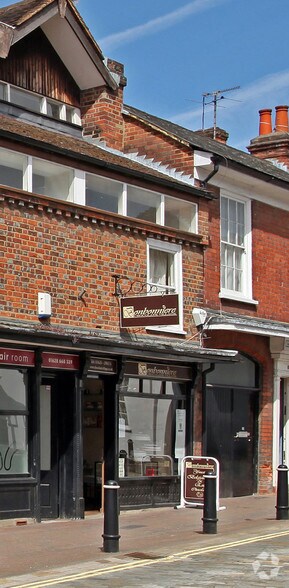 81-83 High St, Burnham à louer - Photo du bâtiment - Image 2 de 2