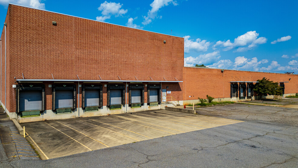 1 Walker Rd, Martinsville, VA à louer - Photo du bâtiment - Image 2 de 13