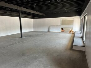 28200 Hwy 189, Lake Arrowhead, CA for lease Interior Photo- Image 1 of 4