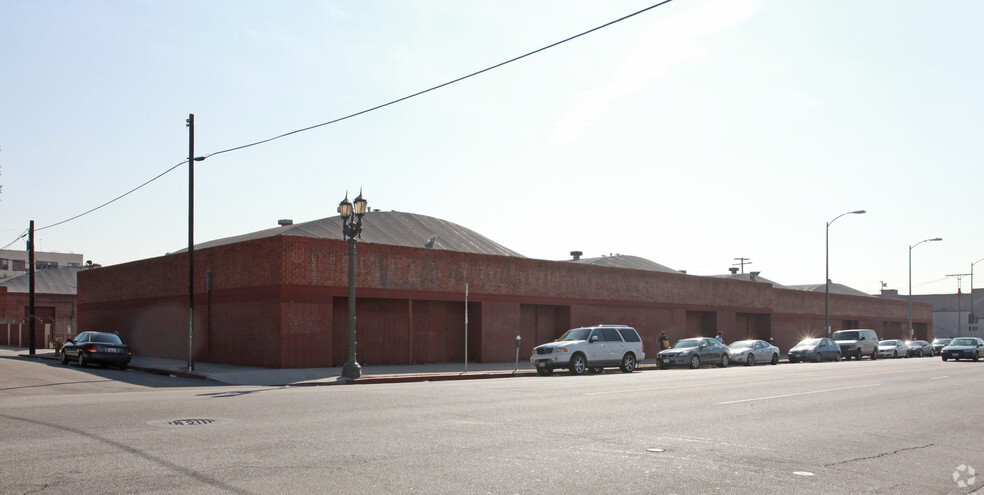 2200 S Hill St, Los Angeles, CA for lease - Building Photo - Image 2 of 5