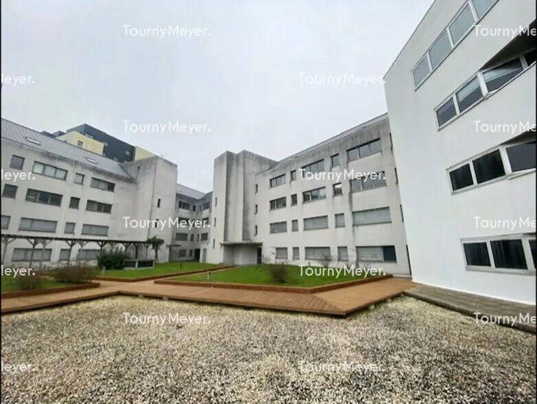 Bureau dans Nantes à louer - Photo du bâtiment - Image 1 de 12