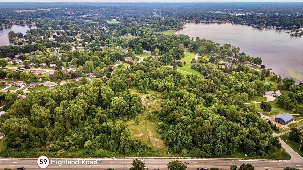 9915 Highland Rd, White Lake Township, MI for sale - Aerial - Image 3 of 6