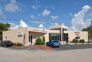 Plus de détails pour 4875 NE 20th Ter, Fort Lauderdale, FL - Bureau/Médical à louer
