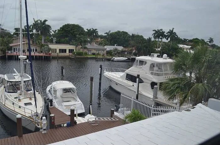 37 Hendricks Is, Fort Lauderdale, FL à vendre - Photo du bâtiment - Image 3 de 20