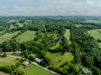 Plus de détails pour 305 Sluder Branch Rd, Leicester, NC - Terrain à vendre