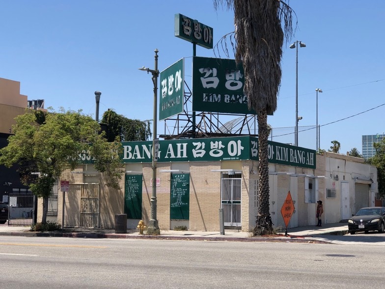 3031 W Olympic Blvd, Los Angeles, CA à vendre - Photo du bâtiment - Image 1 de 15