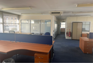 59A-59G Stramongate, Kendal for lease Interior Photo- Image 2 of 4