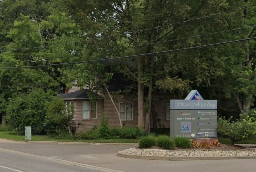 504 W Centre Ave, Portage, MI for sale - Building Photo - Image 2 of 3