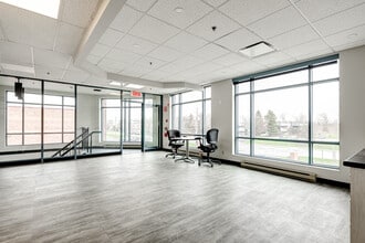 25 Rue de Lauzon, Boucherville, QC à louer Photo intérieure- Image 1 de 8