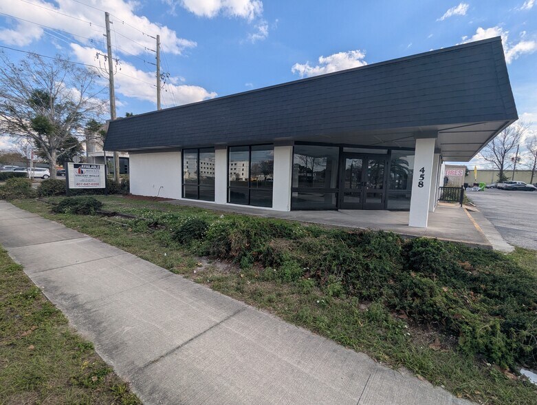 458 W 434, Longwood, FL à louer - Photo du bâtiment - Image 2 de 9