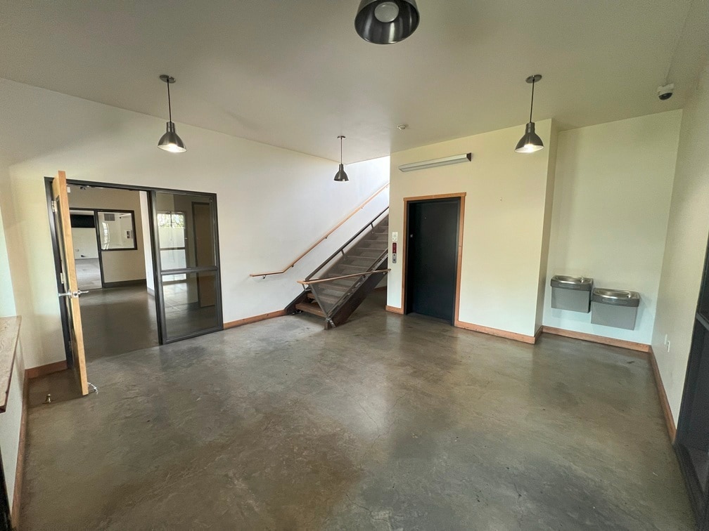 8725 NE Emerson St, Portland, OR à louer Photo du bâtiment- Image 1 de 6