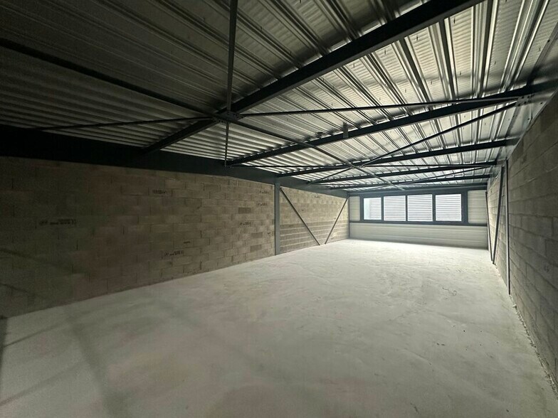 Flex in Bischheim for sale - Building Photo - Image 3 of 5