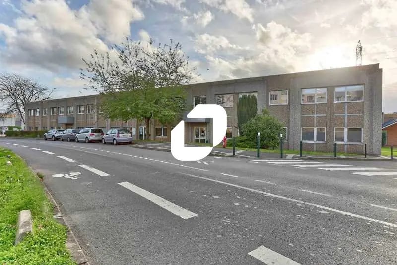 Office in Évry-Courcouronnes for lease - Building Photo - Image 1 of 16