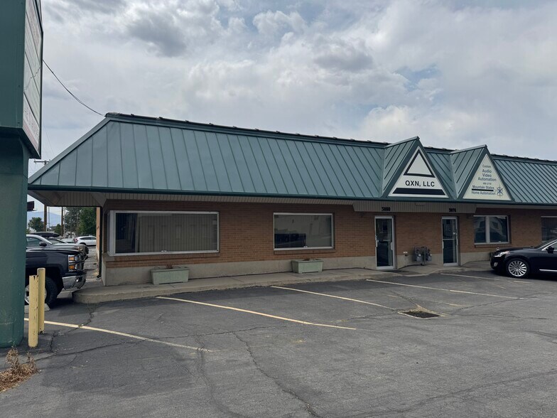 3076-3080 S 300 W, Salt Lake City, UT for lease - Building Photo - Image 2 of 8