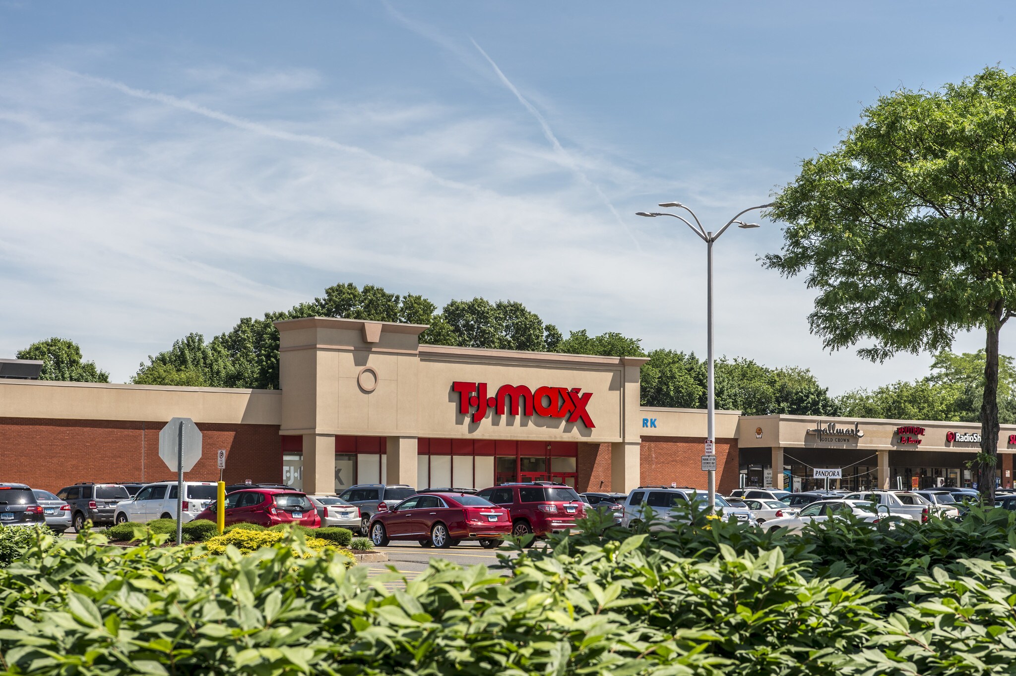 835-875 Queen St, Southington, CT à louer Autre- Image 1 de 7