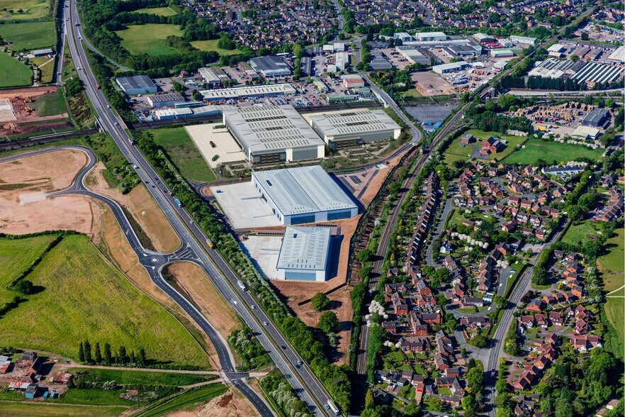 Burton Old Rd, Lichfield à louer - Photo du bâtiment - Image 3 de 3