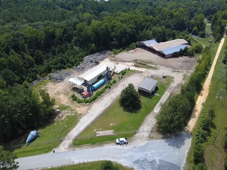 704 State Road S-13-680, Jefferson, SC à louer - Photo du bâtiment - Image 2 de 24
