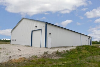 1530 Titanium Dr, Ottawa, IL à louer Photo du bâtiment- Image 2 de 15